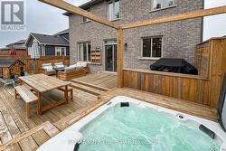 Salt Water - Arctic Spas Hot tub - 