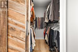 Primary bedroom - Walk-in closet - 