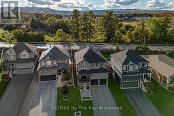 Exterior - mountain views, no rear neighbours - 