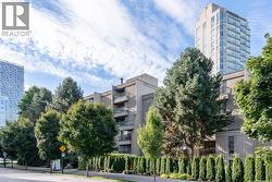 517 1040 PACIFIC STREET  Vancouver, BC V6E 4C1