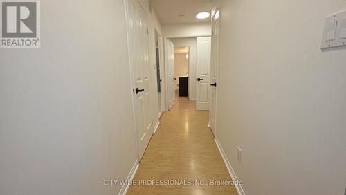 202 - 28 Hollywood Avenue, Toronto, ON - Indoor Photo Showing Other Room
