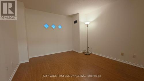 202 - 28 Hollywood Avenue, Toronto, ON - Indoor Photo Showing Other Room