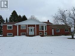 90886 MCINTOSH LINE  Howick, ON N0G 1M0