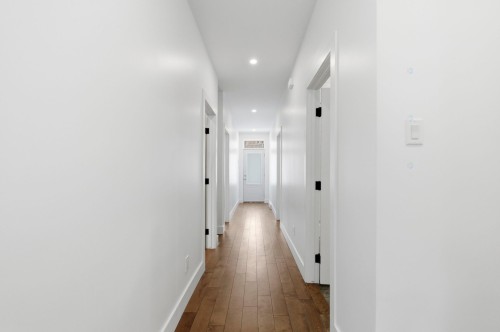 Passageway - 4865 Rue Ste-Émilie, Montréal (Le Sud-Ouest), QC - Indoor Photo Showing Other Room