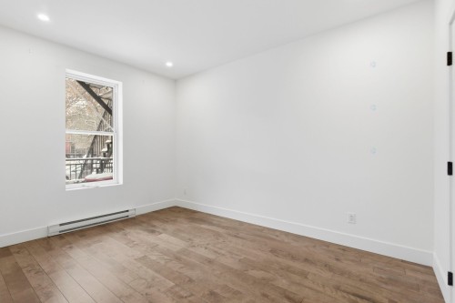 Master Bedroom - 4865 Rue Ste-Émilie, Montréal (Le Sud-Ouest), QC - Indoor Photo Showing Other Room