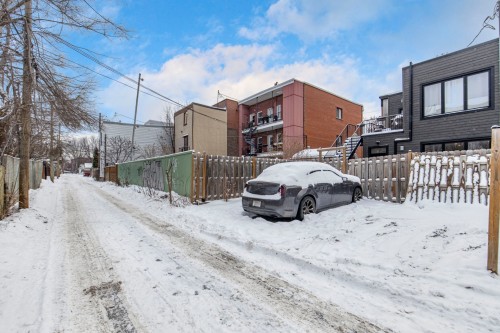 Parking - 4865 Rue Ste-Émilie, Montréal (Le Sud-Ouest), QC - Outdoor