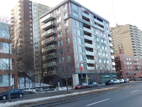 Façade - 706-4500 Ch. De La Côte-Des-Neiges, Montréal (Côte-Des-Neiges/Notre-Dame-De-Grâce), QC - Outdoor With Balcony With Facade