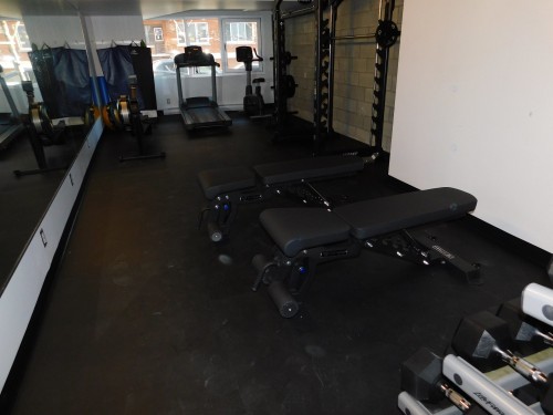 Salle d'exercice - 706-4500 Ch. De La Côte-Des-Neiges, Montréal (Côte-Des-Neiges/Notre-Dame-De-Grâce), QC - Indoor Photo Showing Gym Room