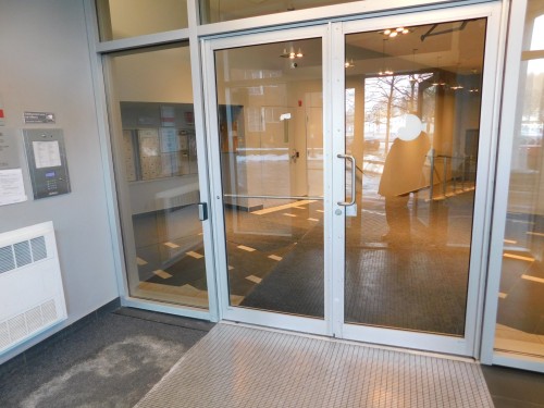 Entrée extérieure - 706-4500 Ch. De La Côte-Des-Neiges, Montréal (Côte-Des-Neiges/Notre-Dame-De-Grâce), QC -  With Balcony With Exterior