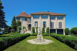 5111 Rue De La Morandière  Montréal (Pierrefonds-Roxboro), QC H9K 1N4