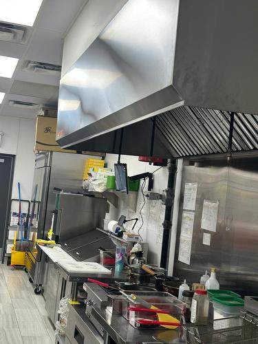 811  75 Street Sw, Edmonton, AB 