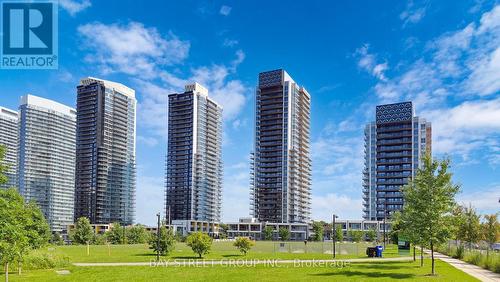 1507 - 27 MCMAHON DRIVE  Toronto, ON M2K 0J2