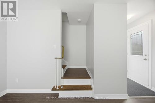 674 Francis Road, Burlington, ON - Indoor Photo Showing Other Room