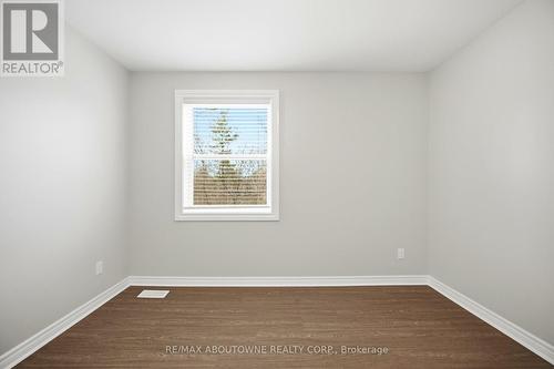 674 Francis Road, Burlington, ON - Indoor Photo Showing Other Room