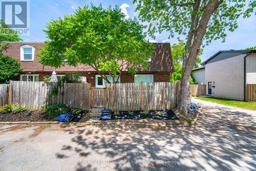 674 Francis Road, Burlington, ON - Outdoor