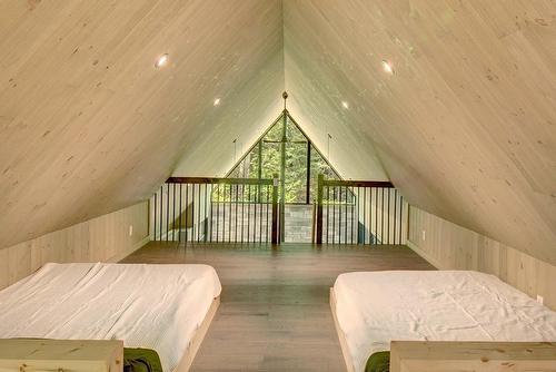 Intérieur - 3590 Lac-Des-Écorces, Barkmere, QC - Indoor Photo Showing Other Room