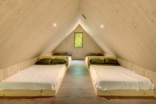 Intérieur - 3590 Lac-Des-Écorces, Barkmere, QC - Indoor Photo Showing Bedroom