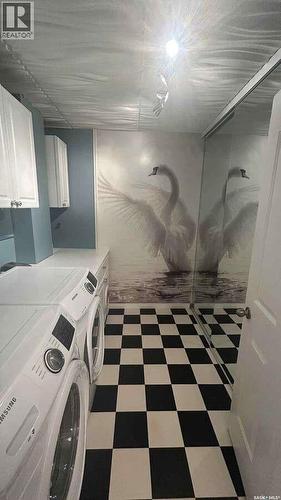 137 209D Cree Place, Saskatoon, SK - Indoor Photo Showing Laundry Room