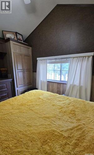 301 Railway Street, Paradise Hill, SK 