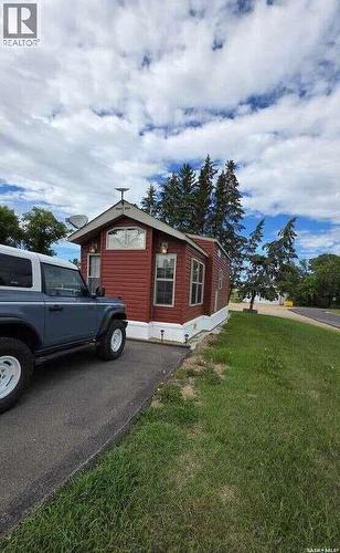 301 Railway Street, Paradise Hill, SK 