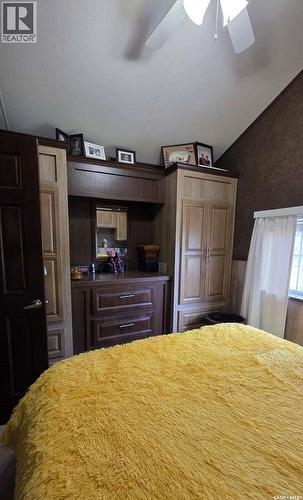 301 Railway Street, Paradise Hill, SK 