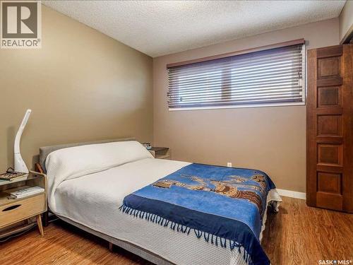 2529 Atkinson Street, Regina, SK - Indoor Photo Showing Bedroom
