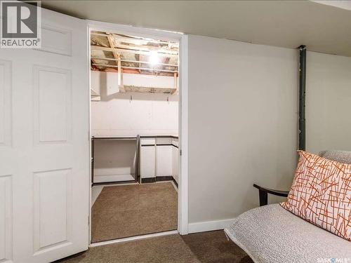 2529 Atkinson Street, Regina, SK - Indoor