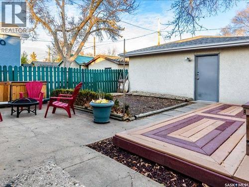 2529 Atkinson Street, Regina, SK - Outdoor