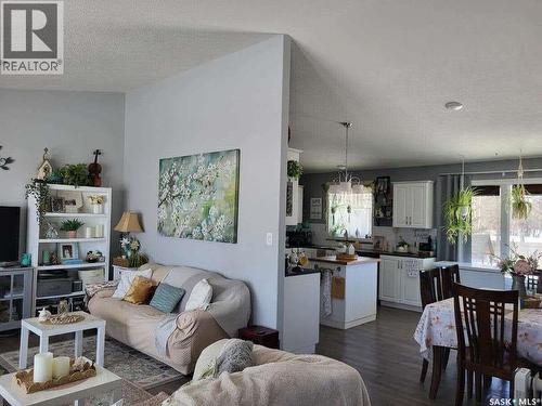 210 Douglas Place, Waseca, SK - Indoor