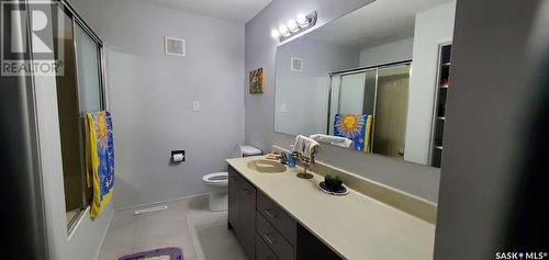 1491 112Th Street, North Battleford, SK - Indoor Photo Showing Bathroom