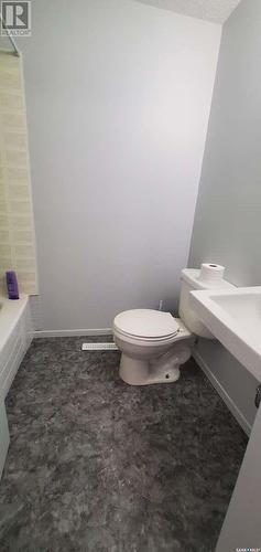 1491 112Th Street, North Battleford, SK - Indoor Photo Showing Bathroom
