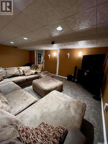 305 3Rd Street, St. Brieux, SK - Indoor