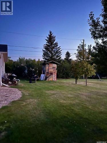305 3Rd Street, St. Brieux, SK - Outdoor