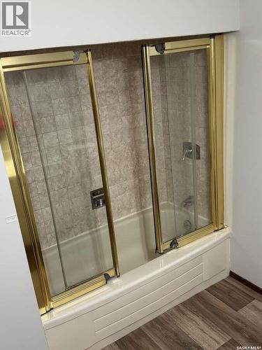 58 Stewart Crescent, Yorkton, SK - Indoor Photo Showing Bathroom