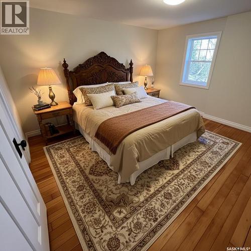 1096 Algoma Avenue, Moose Jaw, SK - Indoor Photo Showing Bedroom