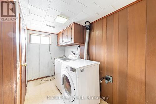 25 Monterrey Drive, Toronto, ON - Indoor Photo Showing Laundry Room
