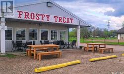 925 5th AVENUE W  Shaunavon, SK S0N 2M0