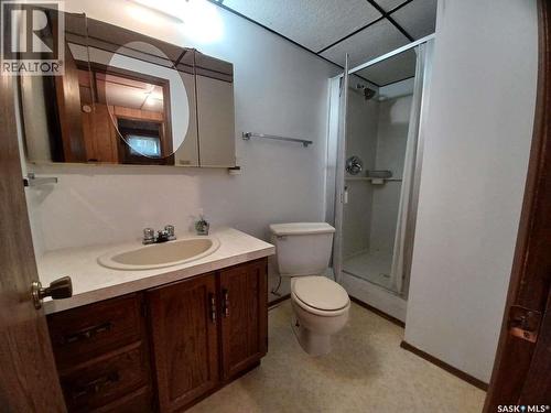 113 5Th Avenue, Gravelbourg, SK - Indoor Photo Showing Bathroom