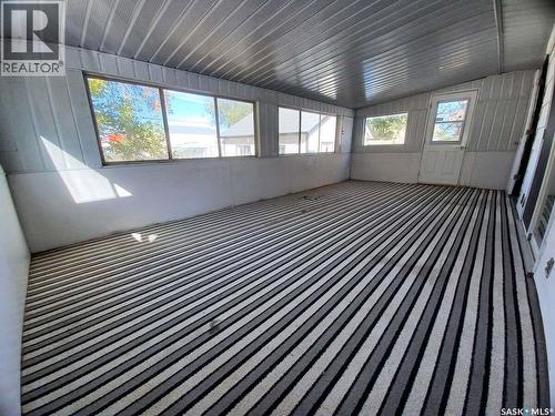 113 5Th Avenue, Gravelbourg, SK - 