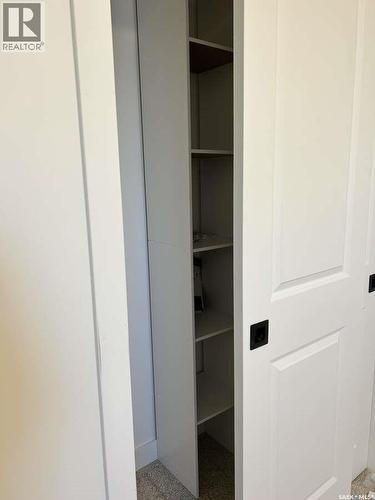 855 Princess Street, Regina, SK - Indoor