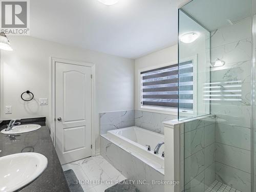 8 Vetch Street, Brampton, ON - Indoor Photo Showing Bathroom