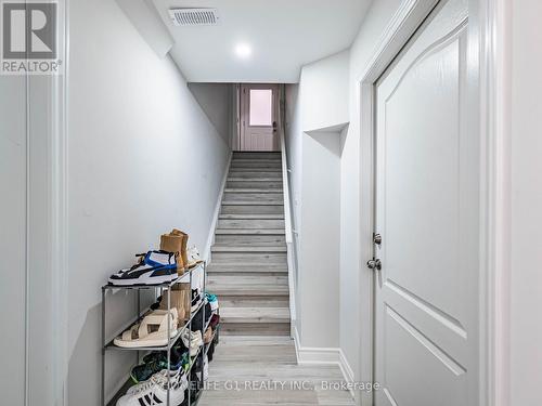 8 Vetch Street, Brampton, ON - Indoor Photo Showing Other Room