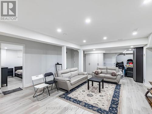 8 Vetch Street, Brampton, ON - Indoor