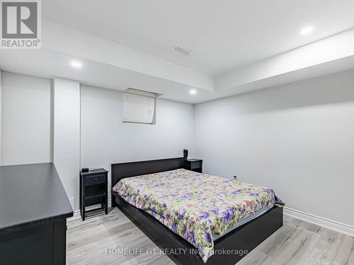 8 Vetch Street, Brampton, ON - Indoor Photo Showing Bedroom