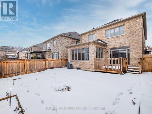 8 Vetch Street, Brampton, ON - Outdoor