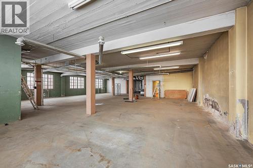 2002 Dewdney Avenue, Regina, SK 