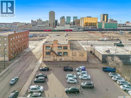 2002 Dewdney Avenue, Regina, SK 