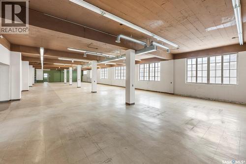 2002 Dewdney Avenue, Regina, SK 