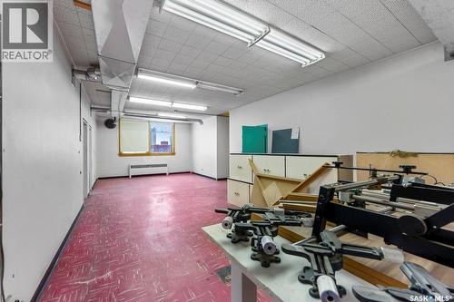 2002 Dewdney Avenue, Regina, SK 