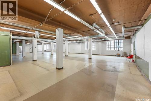 2002 Dewdney Avenue, Regina, SK 